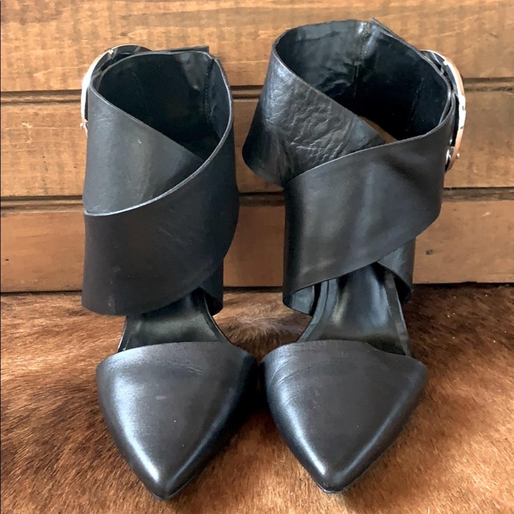 High heel stilettos with silver buckle